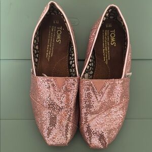 TOMS Women's Pink Glitter Shoes
